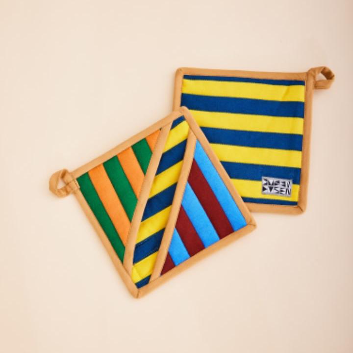 Pocket Pot Holder in Stripe
